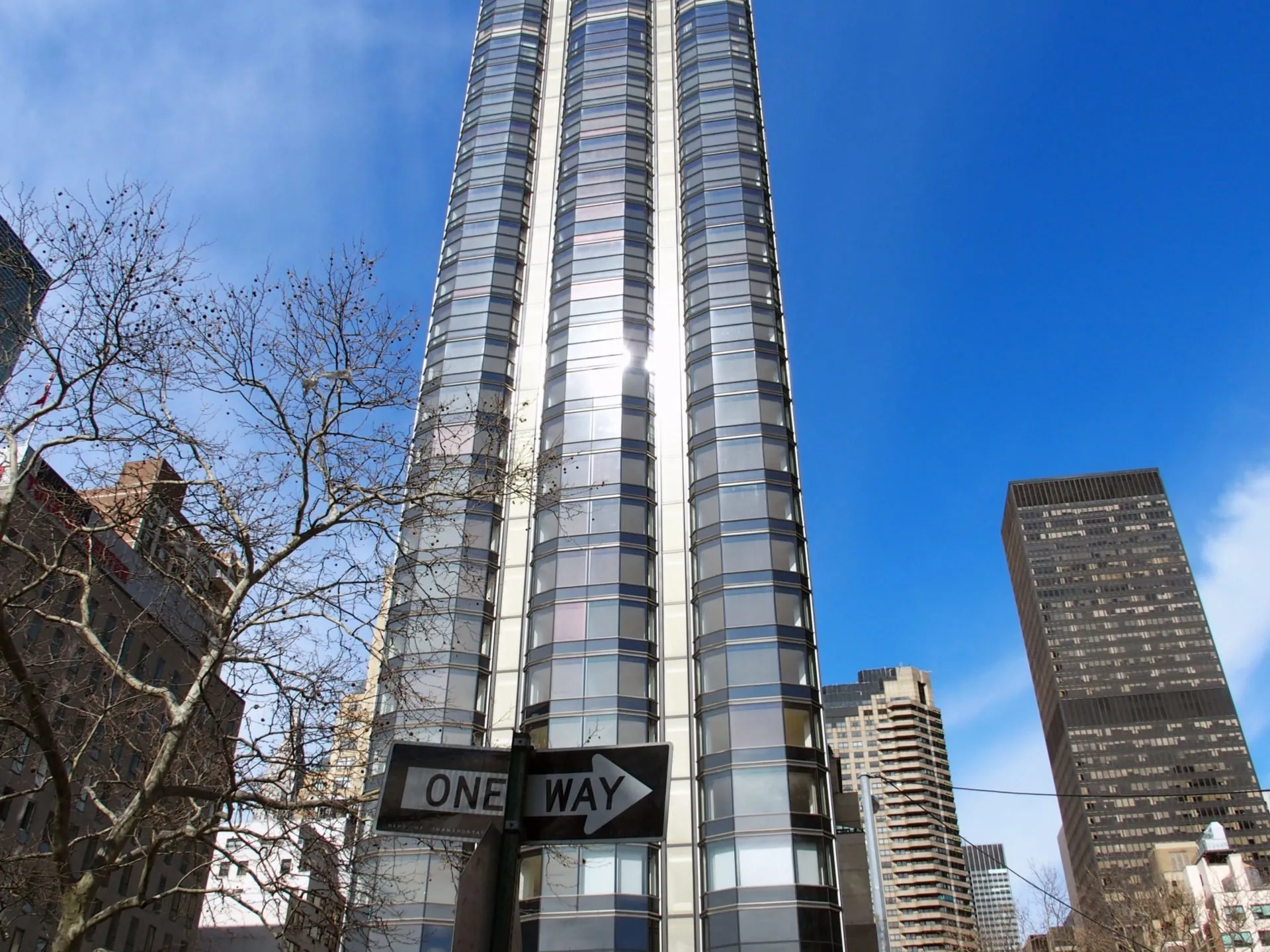 foster-partners-un-plaza-usa-laminated-glass-contravision foster-partners-un-plaza-usa-laminated-glass-contravision