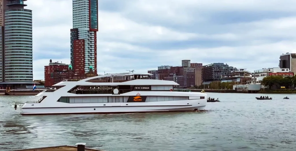 Increased Privacy | NATO Rotterdam boat tour